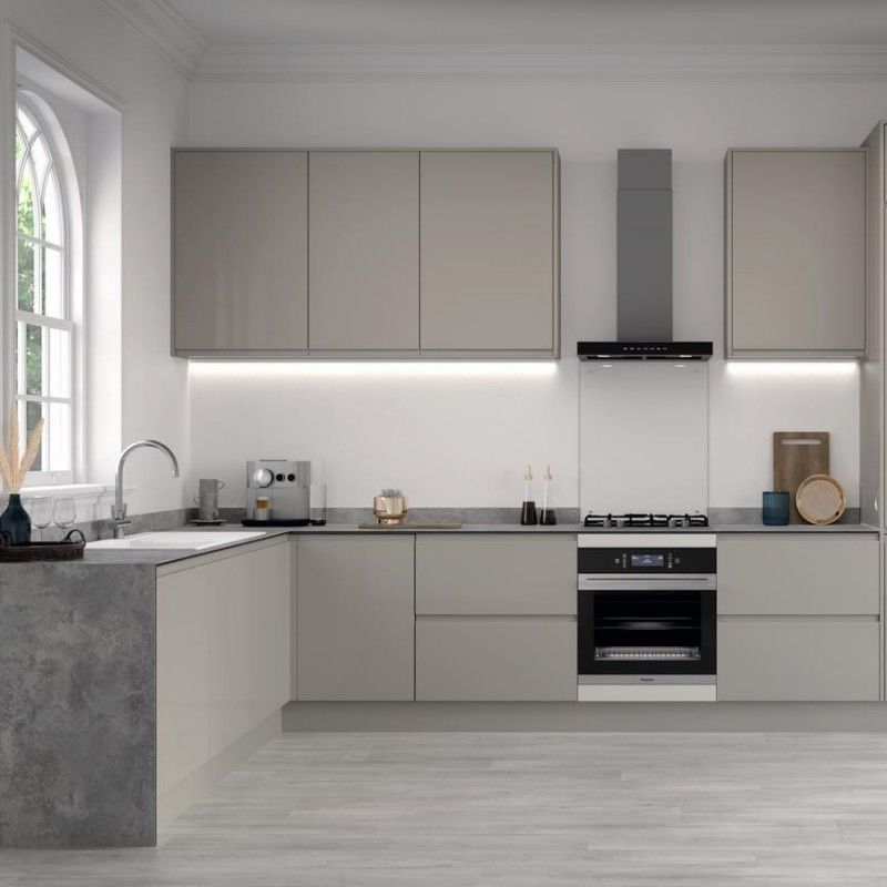 Кухонный шкаф с белым лаком с дверной панелью из ПВХ и ящиком Blum