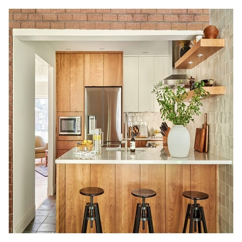 Кухонные шкафы из твердой древесины с темно-честными деревянными зерновыми глянцевыми фанерами