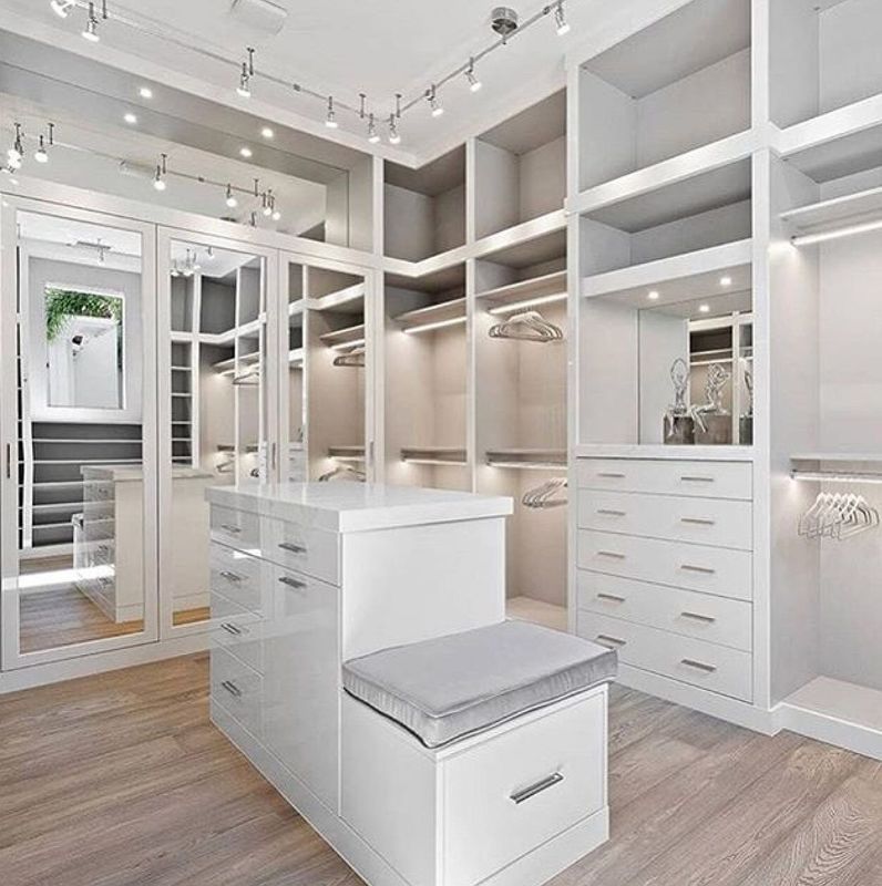 Современный MR HDF Board Island Wardrobe, настраиваемый для высококлассного дизайна и функциональности